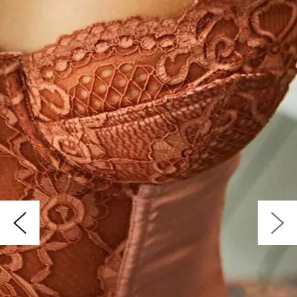 NEW Urban Outfitters BDG Lace and Satin Corset Crop Top Sz Small NWOT - Picture 9 of 11